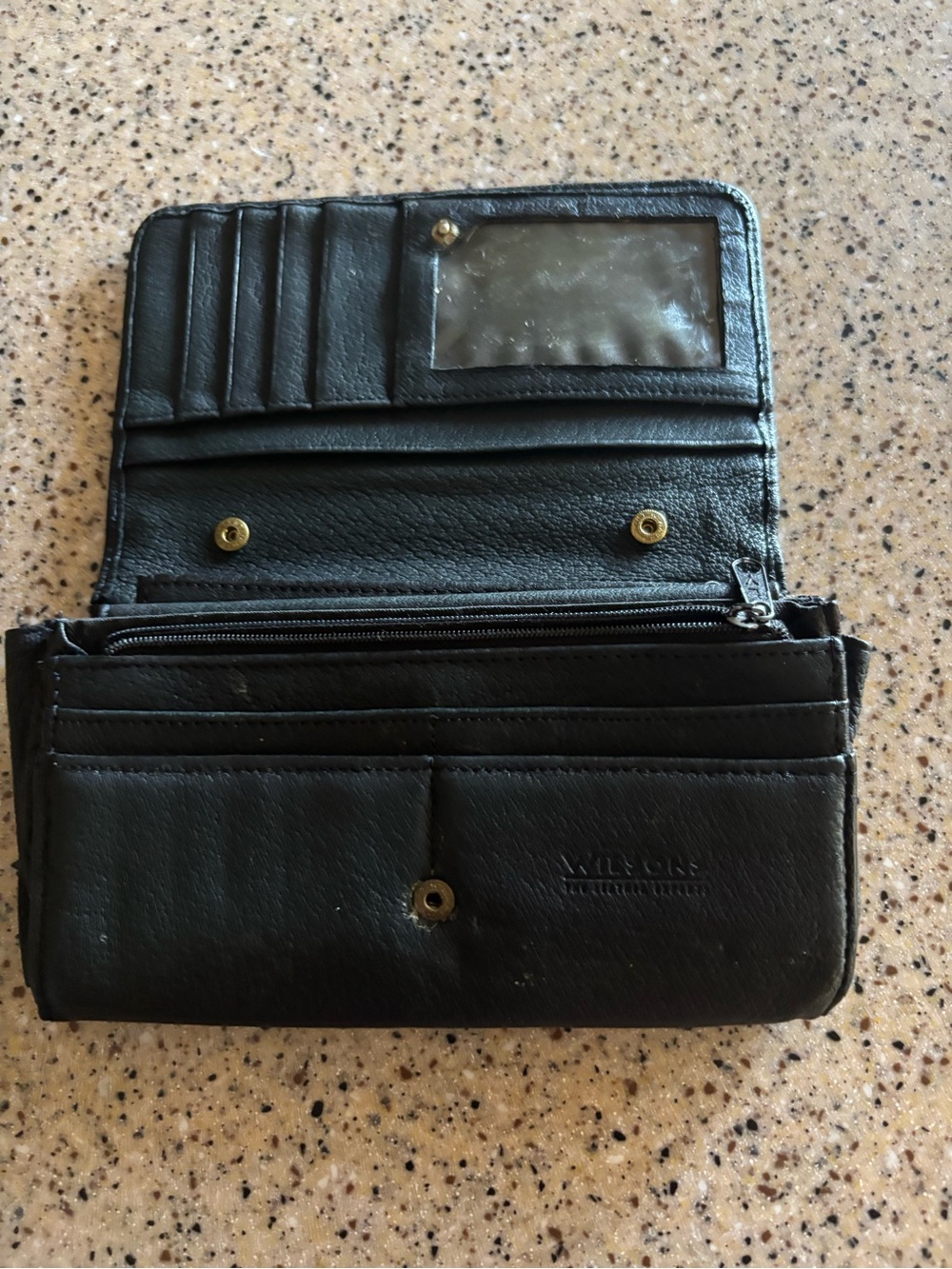 Wilsons Leather Black  Leather Wallet with ID Window